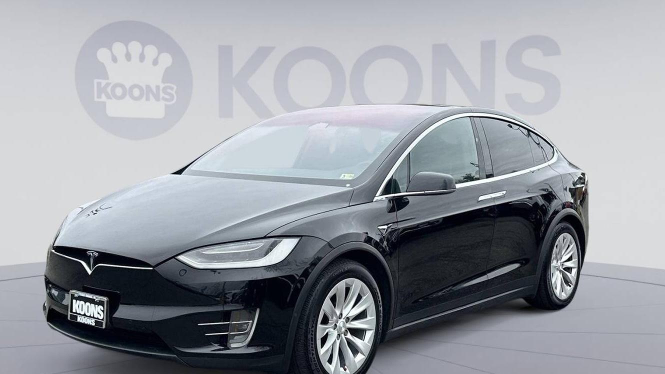 TESLA MODEL X 2018 5YJXCDE20JF142309 image